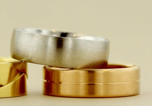 Does colour of gold fade over time?